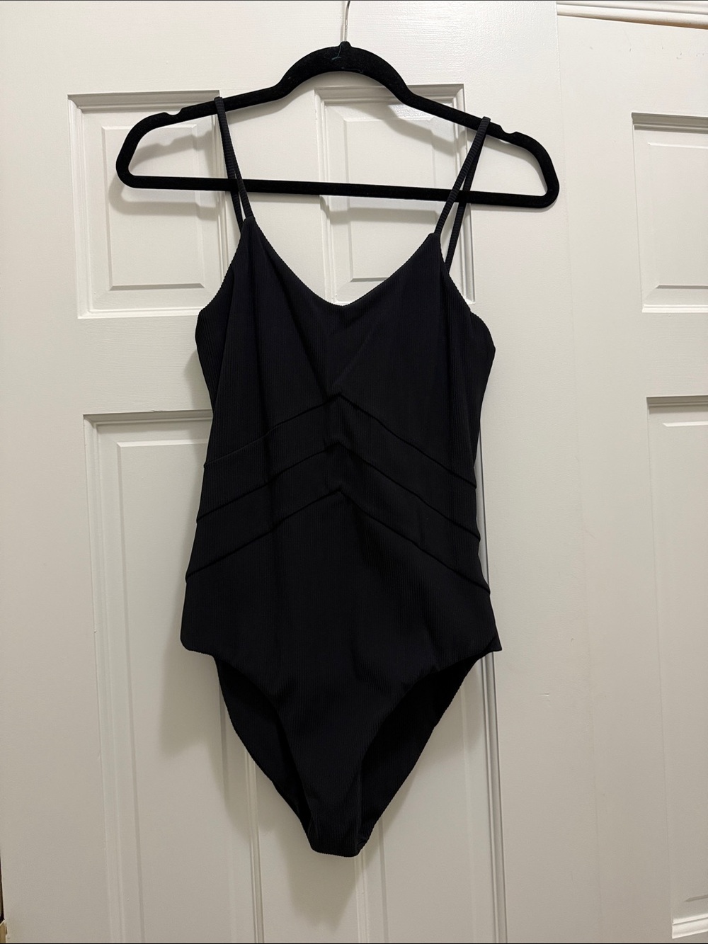 Citrine Size Small Black Ribbed One-Piece Swimsuit